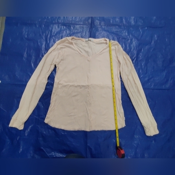 Obey long sleeved top - Picture 2 of 6